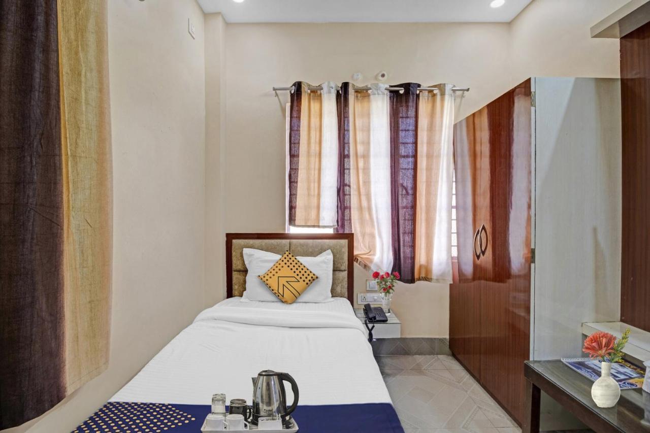 Koch Bihār Spot On Hotel Stay In المظهر الخارجي الصورة